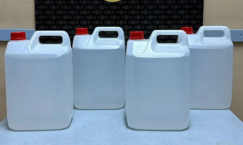 Kaçak Alkole Dikkat! Afyon Polisi Ele Geçirdi