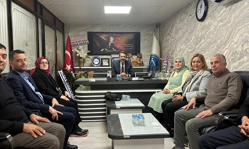 Kadınanalar Kültür Derneği'nden Güçlü İş Birliği Mesaj