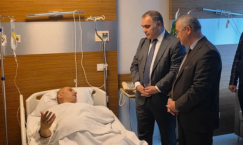 Kalp Krizi Geçiren İsmail Kumartaşlı'ya Afyon Protokolünden Ziyaret