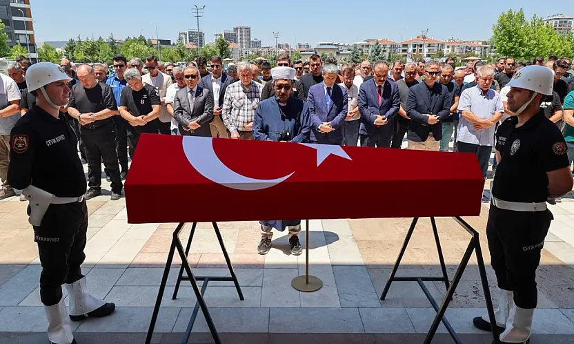 Kansere Yenik Düşen Polis Memuru Sonsuzluğa Uğurlandı