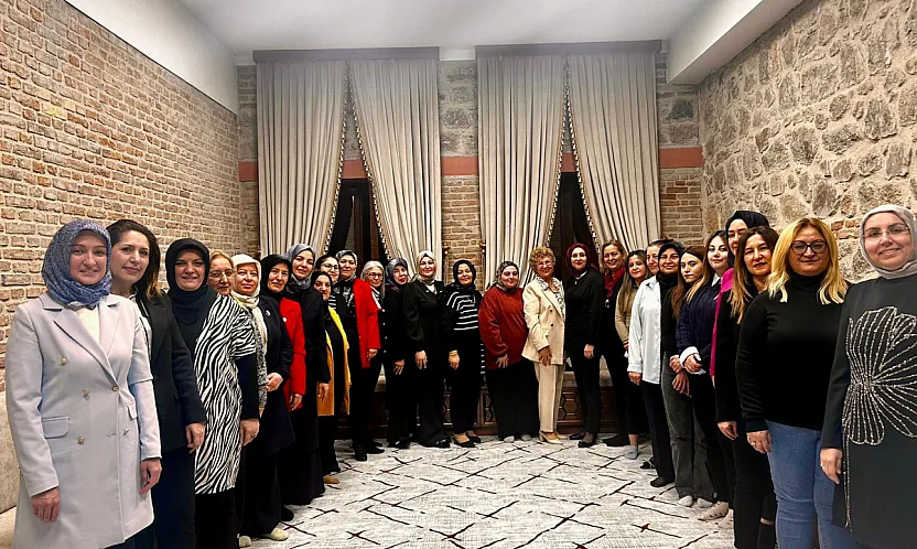 Karahisar Kadın Platformu, Kadın Gazetecilerle Buluştu