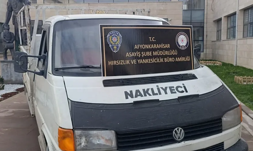 Kent Merkezinde Çalınan Kamyonet İlçede Bulundu