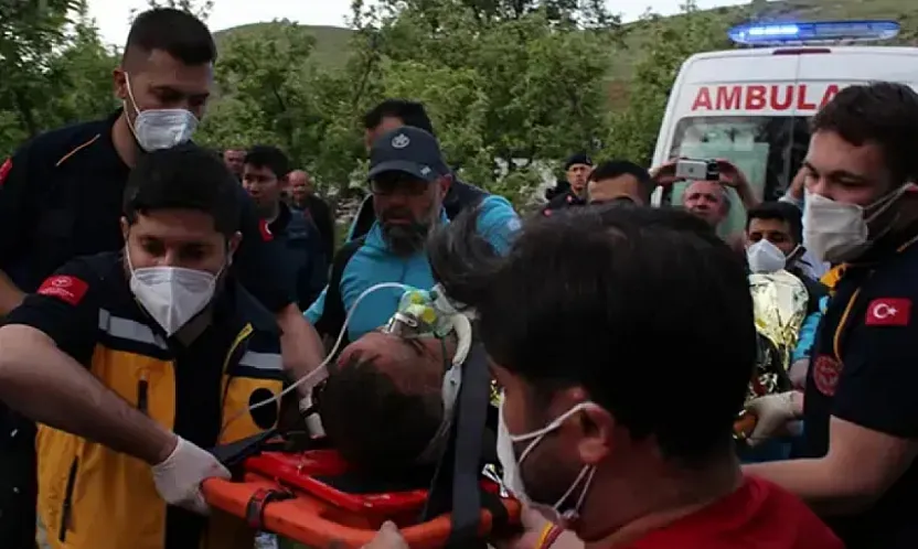 Kuyuda Gazdan Etkilendi, 2 Kardeşi Ve Akrabası Yardım İçin Kuyuya İndi: 3 Ölü, 1 Yaralı
