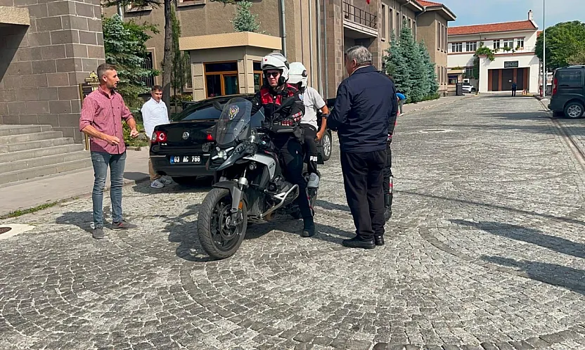 LGS'de Öğrencilere Polis Ve Devlet Kurumları Hızır Gibi Yetişti