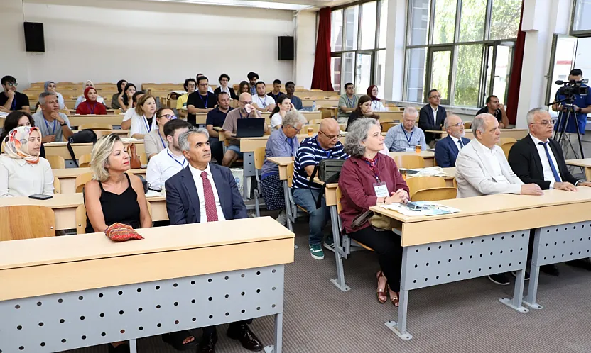 Matematiğin Kalbi Afyonkarahisar'da Atıyor!