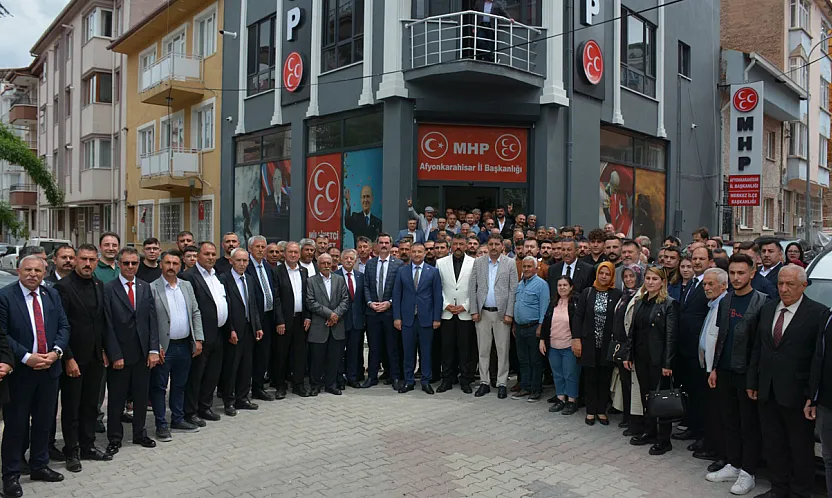 'MHP, Ne Transferlerin, Ne De Mutlak Butlanın Tarafı Değildir'