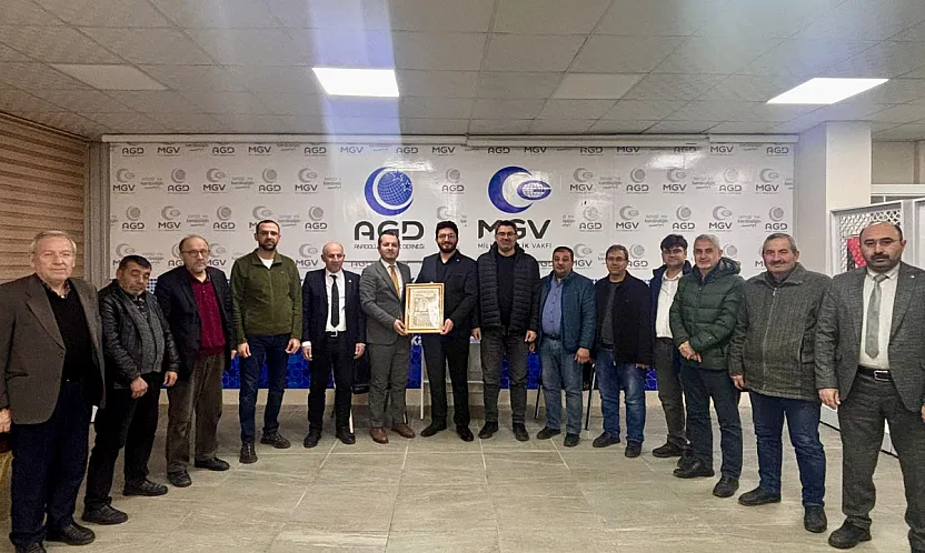 Milli Görüş Teşkilatları Omuz Omuza… Saadet Partisi'nden AGD'ye Ziyaret