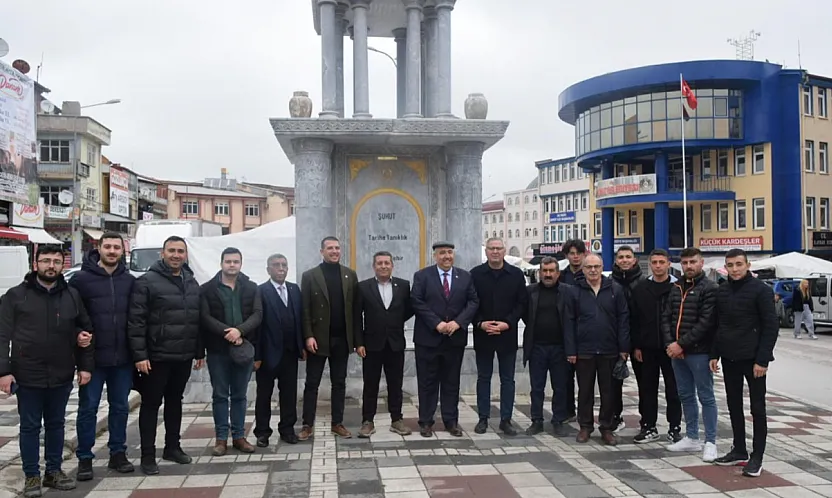 Mısırlıoğlu: Büyük Taarruzun İlçesinde Halk Sindirilmiş!