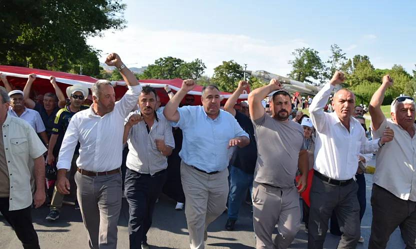 Mısırlıoğlu: Düğün Ve Harman Zamanı Balıkesir Mitingindeydik