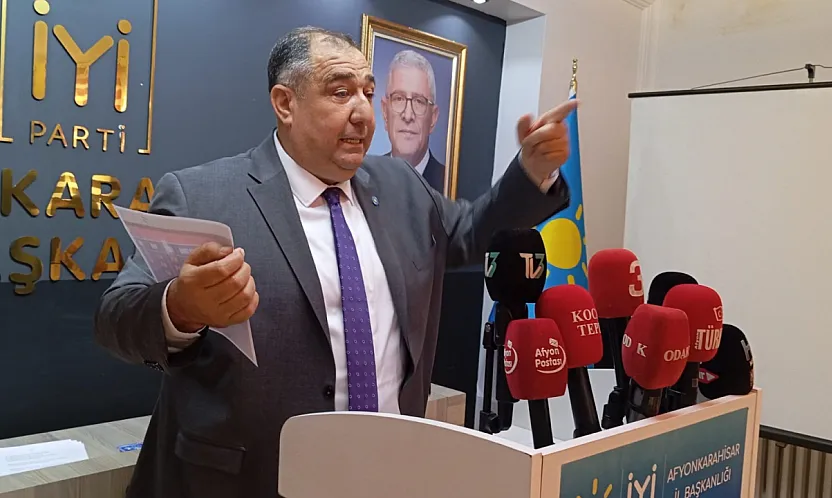 Mısırlıoğlu'ndan Veysel Eroğlu'na Sert Eleştiri: Afyon'u Köy Mü Görüyorsunuz?