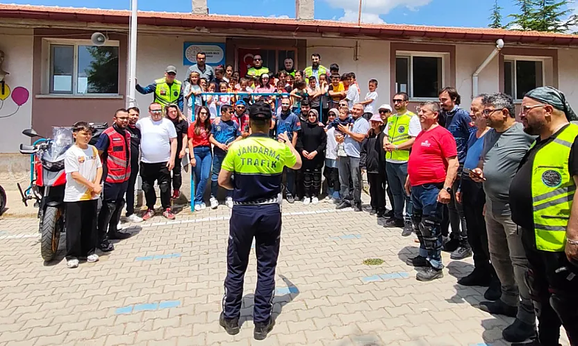 Motosikletçiler, Öğrencilere Verdikleri Sözü Tuttu