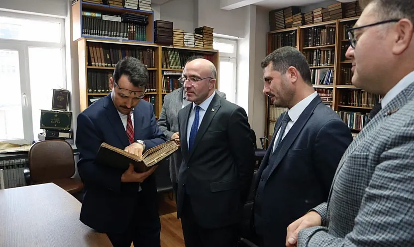 Müftü Çelik, Birim Çalışanlarını Ziyaret Etti