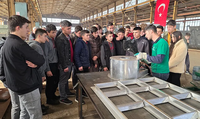 Öğrenciler 'Fabrika Yapan Fabrika'ya Hayran Kaldı
