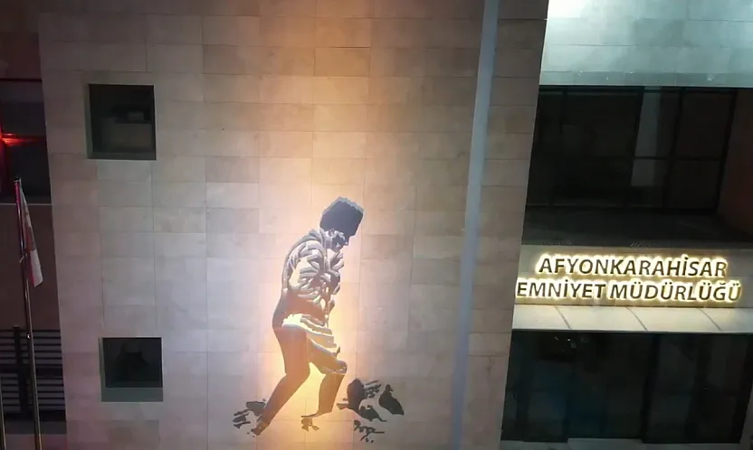 Polis, Afyon'da Büyük Vurgunu Önledi