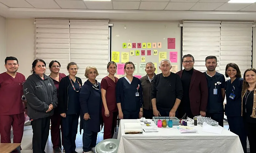 Rehabilitasyon Merkezi'nde Ebru Sanatı İle Moral