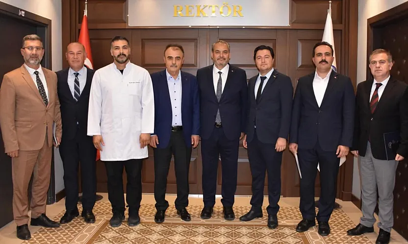 Rektör Aslan, Sendikacılarla Özel Bir Toplantı Yaptı