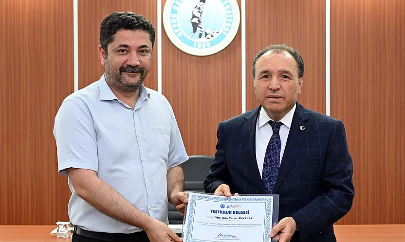 Rektör Karakaş'tan AKÜFEST Teşekkürü
