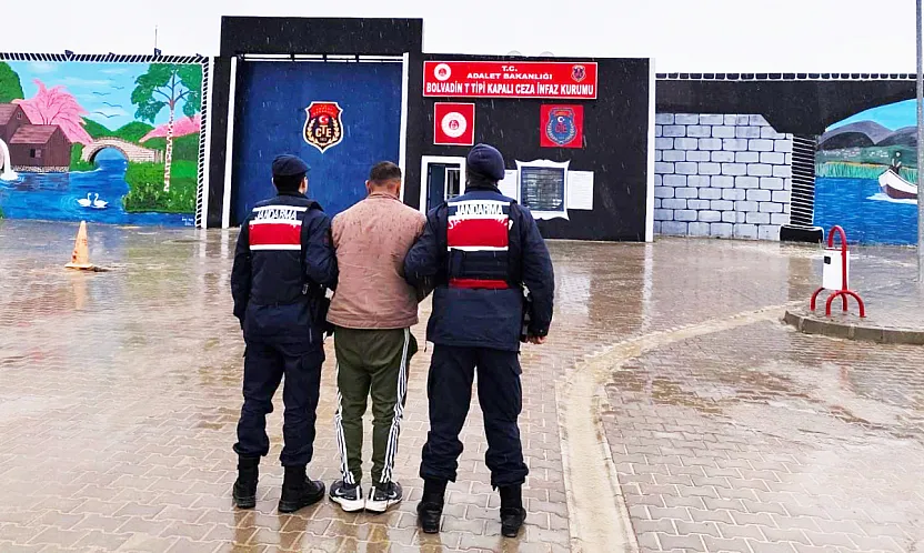 Sahtecilik Ve Yağma Hükümlüsü, Afyon'da Yakalandı