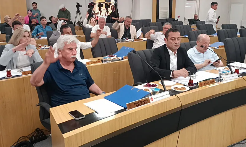 Sanat Okulu Maddesine MHP'den Ret