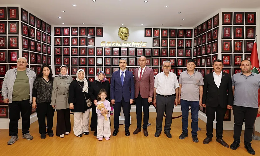 Şehit Aileleri Ve Gaziler Vali Aktaş'la Sohbet Etti