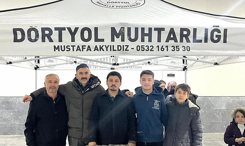 Şehrin En Büyük Mahallesinde Berat Kandili Coşkusu
