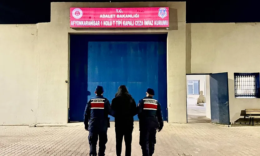Sinanpaşa'da Uyuşturucu İmalatına Jandarmadan Suçüstü
