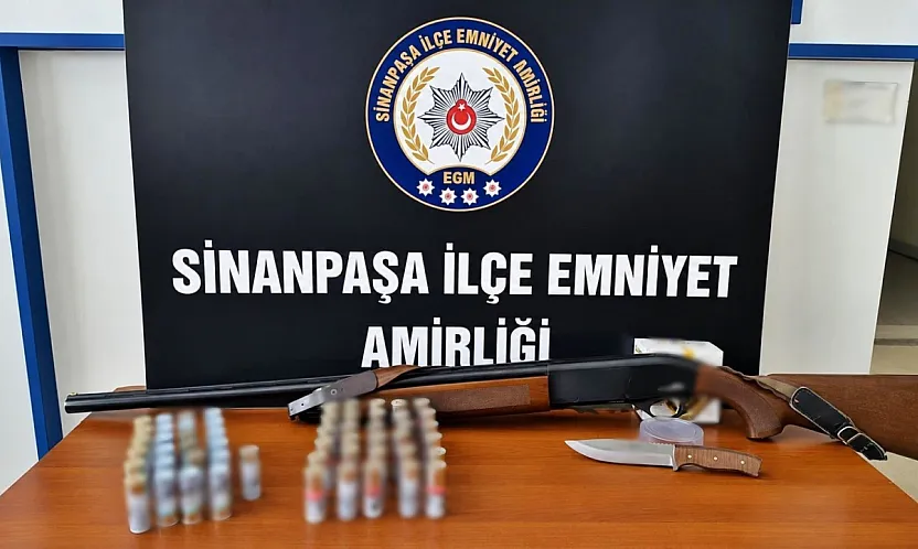 Sosyal Medya Paylaşımı Sonrası Evinden Silah Çıktı
