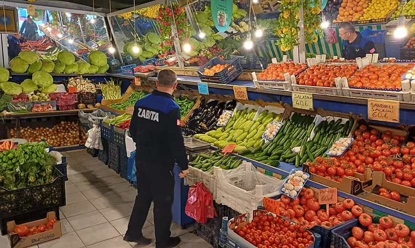 Şuhut Belediyesi'nden Manavlara Sıkı Denetim