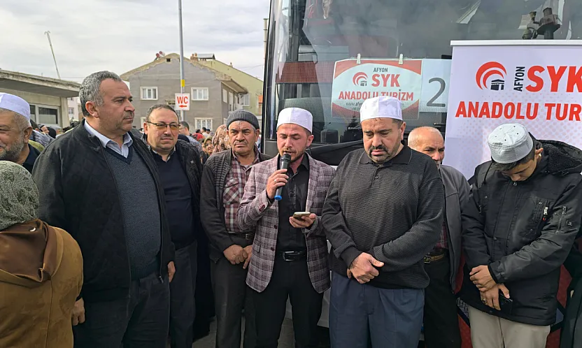 Şuhut'da Umre Kafilesi Kutsal Topraklara Yollandı