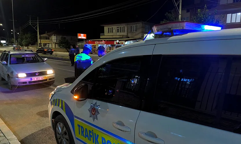 Şuhut'ta Polis Denetimi: 50 Araç Kontrol Edildi