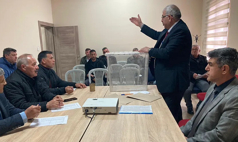 Sultandağı SYDV Mütevelli Heyeti'nin Muhtar Üyeleri Seçildi