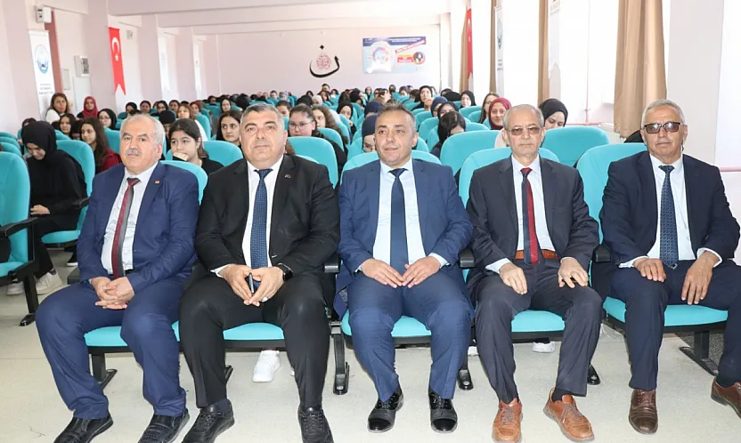 Tarihin Büyük Destanını Andılar