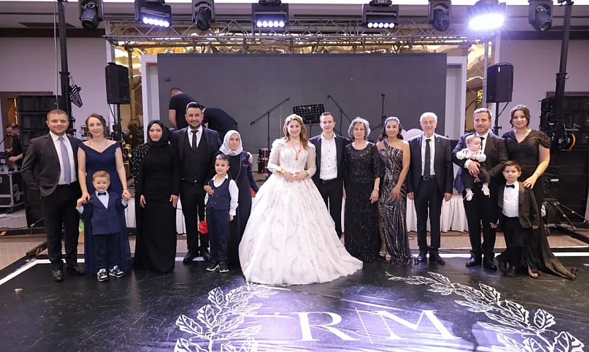 Toktok ve Akçeşme Ailelerinin Mutlu Günü