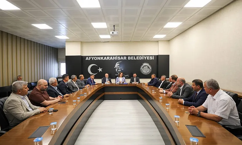 Transferden Sonra AK Parti Cephesinde İlk İstişare