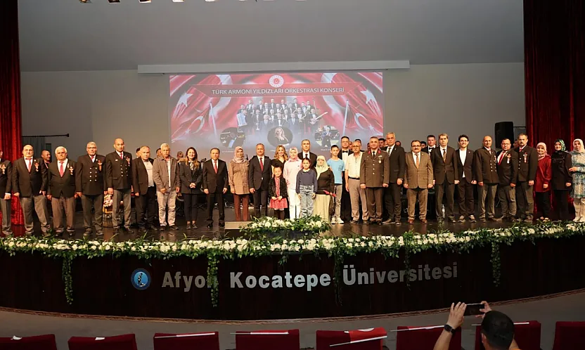TÜRKAY'ın Afyonkarahisar Konseri İz Bıraktı