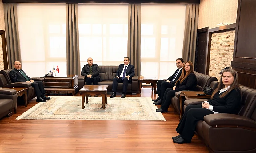 TV3'den Rektör Karakaş'a Ziyaret