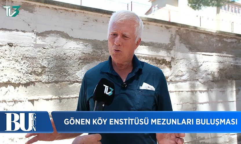 TV3'te Duygusal Anlar… Ağaca Sarılarak Ağladı