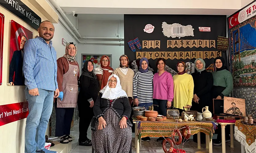 Üç Nesil Bir Arada Gelenekleri Yaşattılar