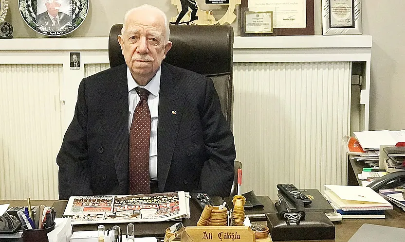 Ulu Çınar'a Nazar Değdi