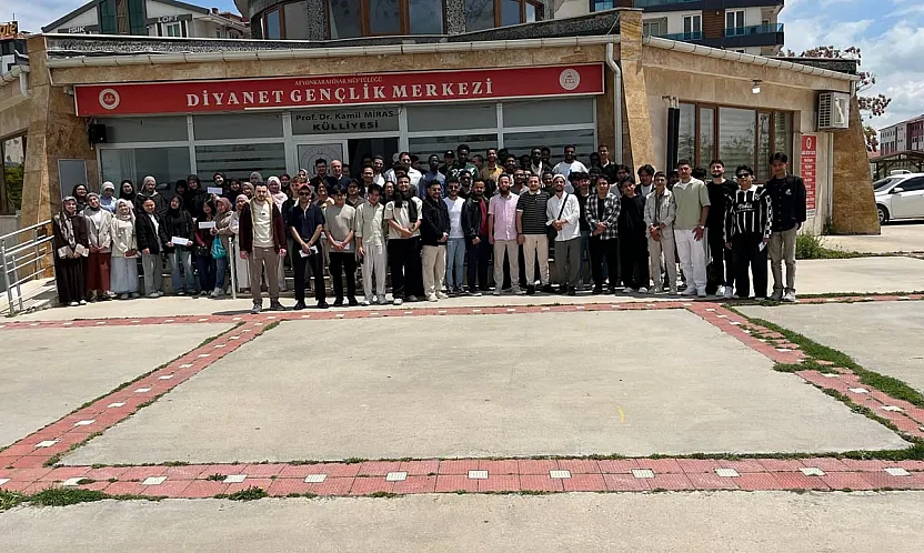Uluslararası Öğrencilerle Yürek Isıtan Bayramlaşma
