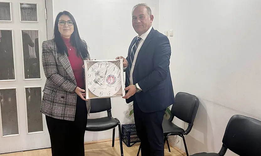 ürk Sağlık-Sen'den Ulusal Otizm Konfederasyonu'na Destek