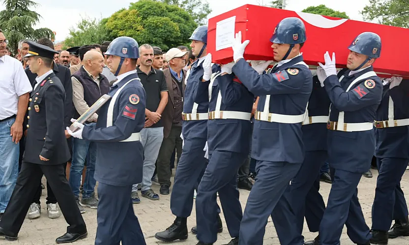 Uzman Çavuş Ramazan Aydoğmuş, Dinar'da Toprağa Verildi