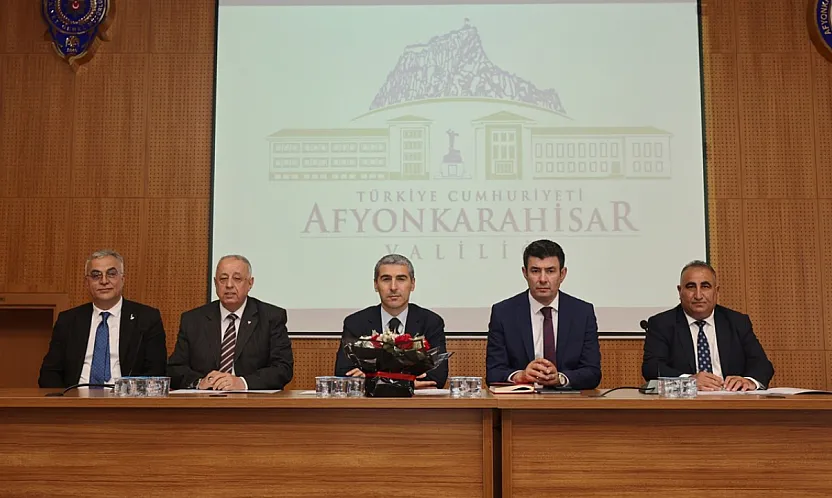 Vali Aktaş'tan Vatandaşa Hizmette Yüksek Standart Vurgusu