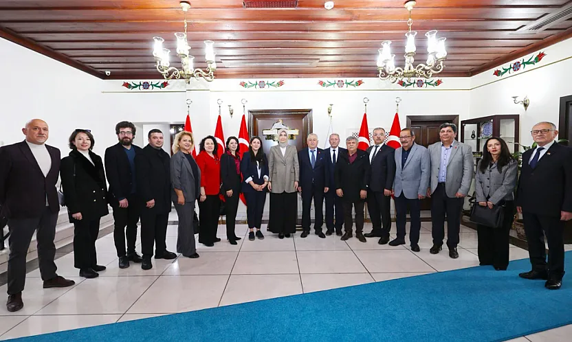 Vali Yiğitbaşı, CHP'nin Yeni Yönetimini Kabul Etti