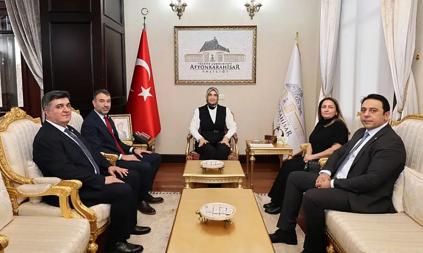 Vali Yiğitbaşı, Eczacı Oda Yönetimini Kabul Etti