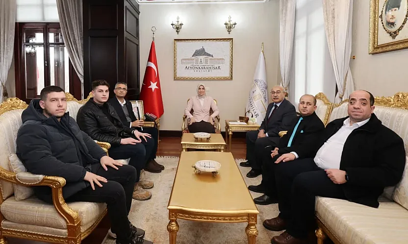 Vali Yiğitbaşı'nın Görme Engellilere Hassasiyeti Takdir Topladı