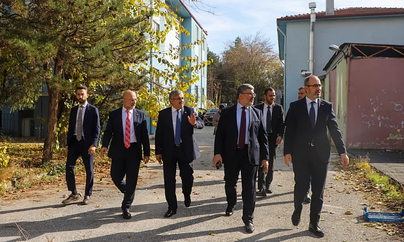 Vekillerden Semt Polikliniği İncelemesi