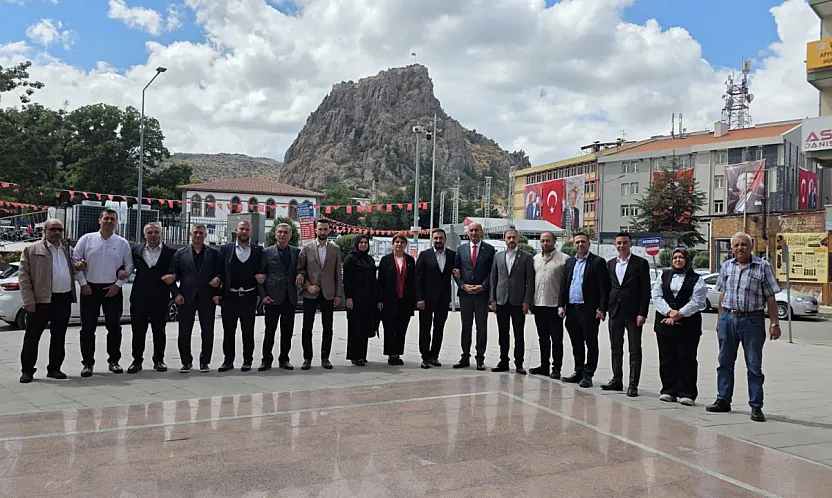 Yeni Başkanın İlk Mesaisi Vefa Oldu