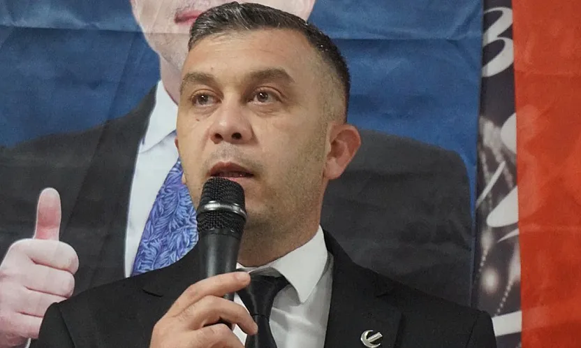 Yeniden Refah Partili Çakır:  Bir Taraftan Borçlandırıyorlar, Bir Taraftan Çöküyorlar!