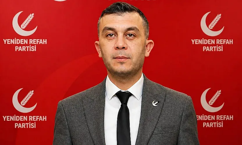 Yeniden Refah Partili Çakır: Siyaseti Bırakacak Mısınız?